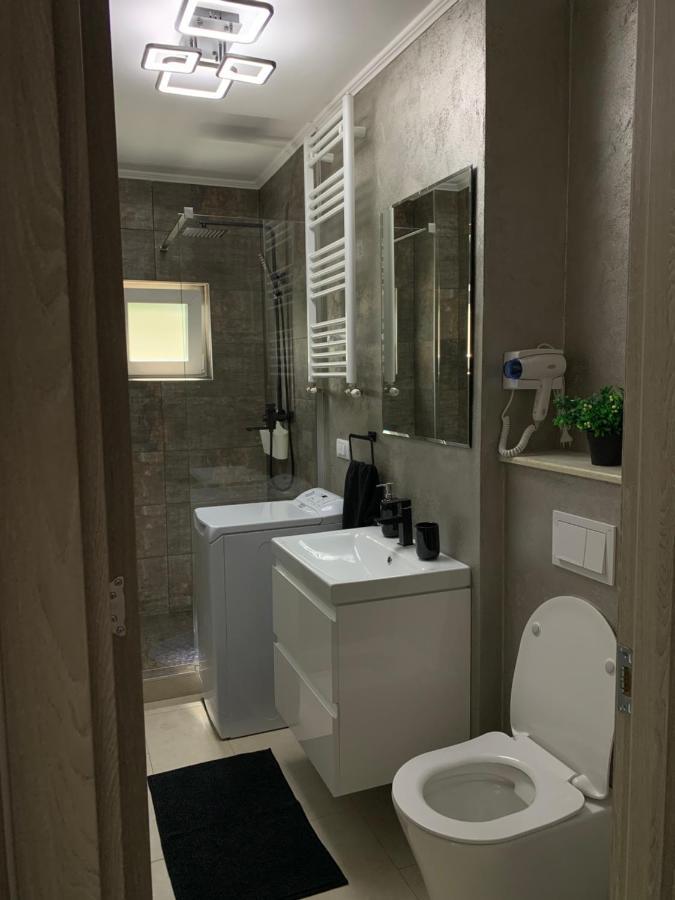 Apartament Regim Hotelier Oradea Eksteriør billede